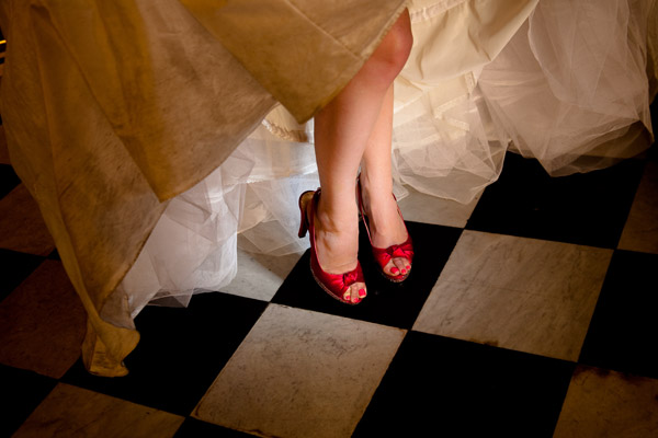 toes