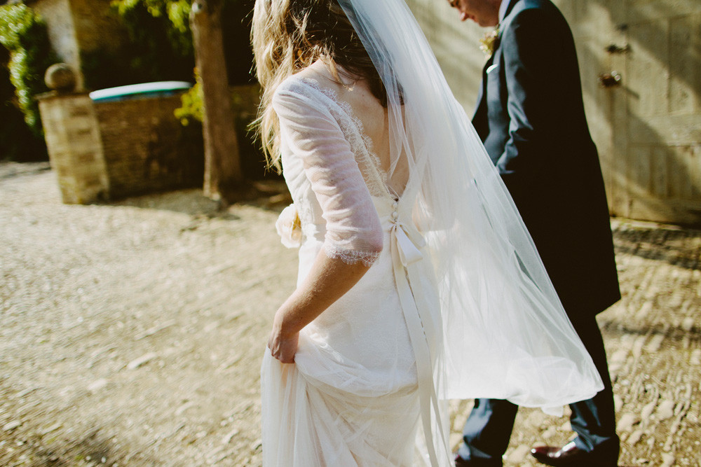 Naomi Neoh Violette Wedding Dress for a Rustic Wedding at Thyme in the