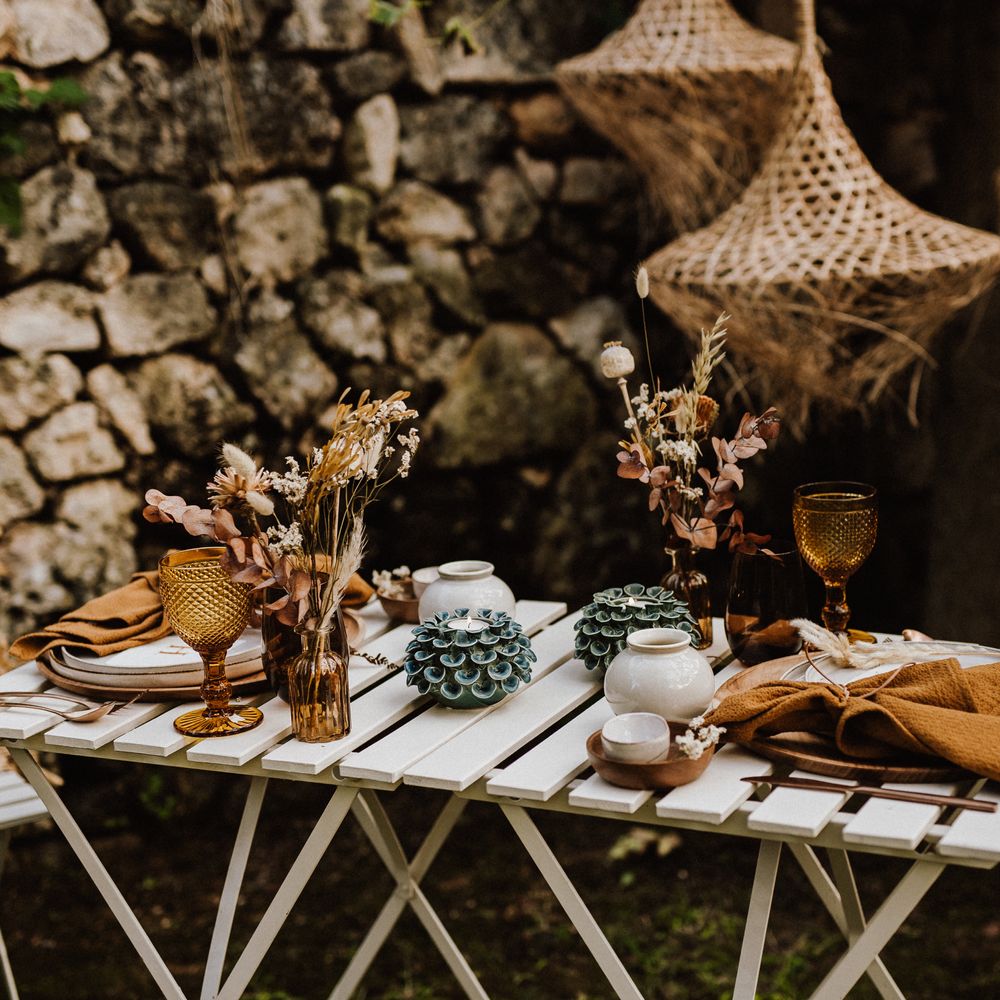 Rustic table setting in outdoor Mallorca wedding