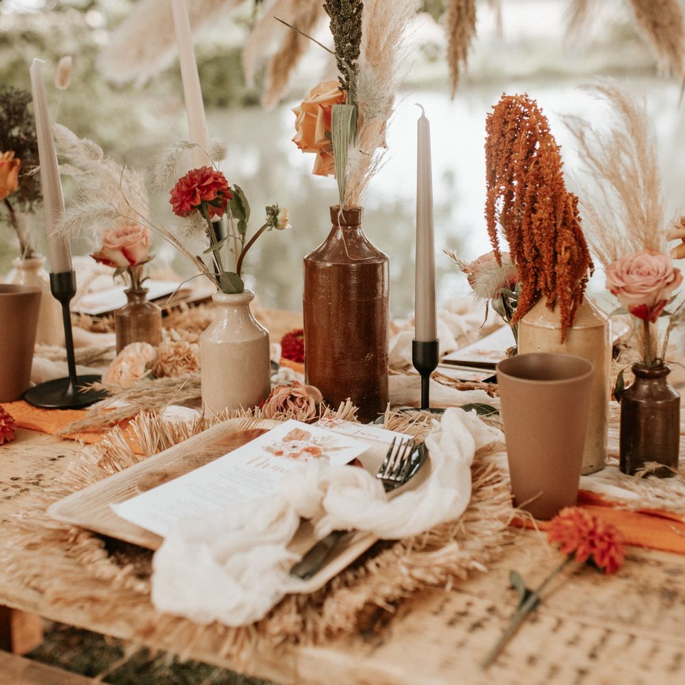 Table decor with Autumnal colour scheme
