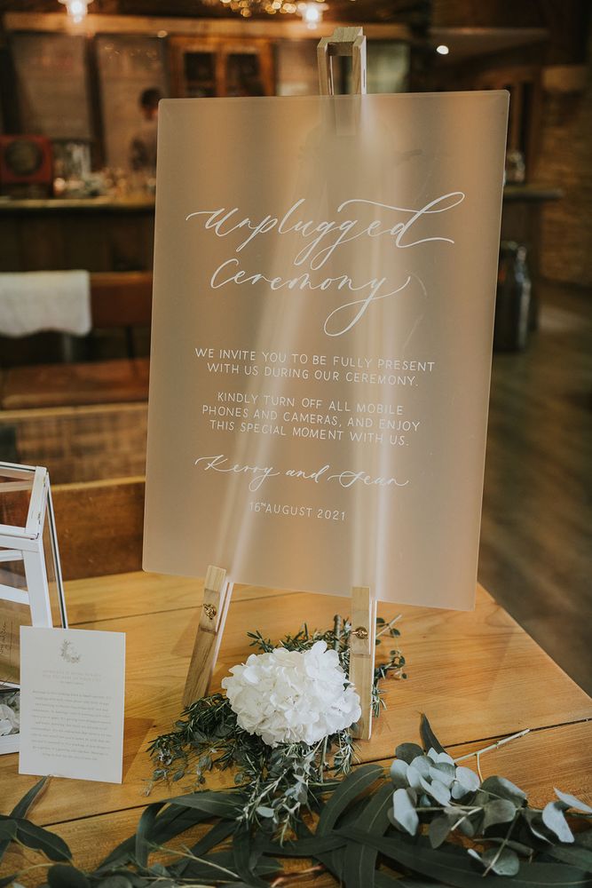 Five Signs You Need For Your Wedding Day: The Ultimate Guide to Wedding ...