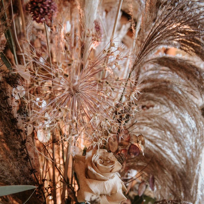 Dried wildflowers and pampas grass details