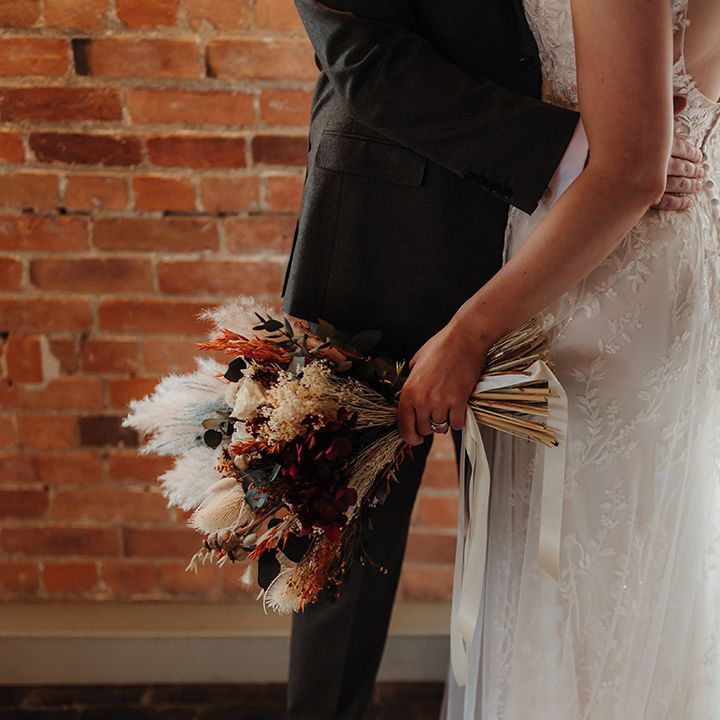 Dried flower wedding bouquet with pampas grass and bunny grass 