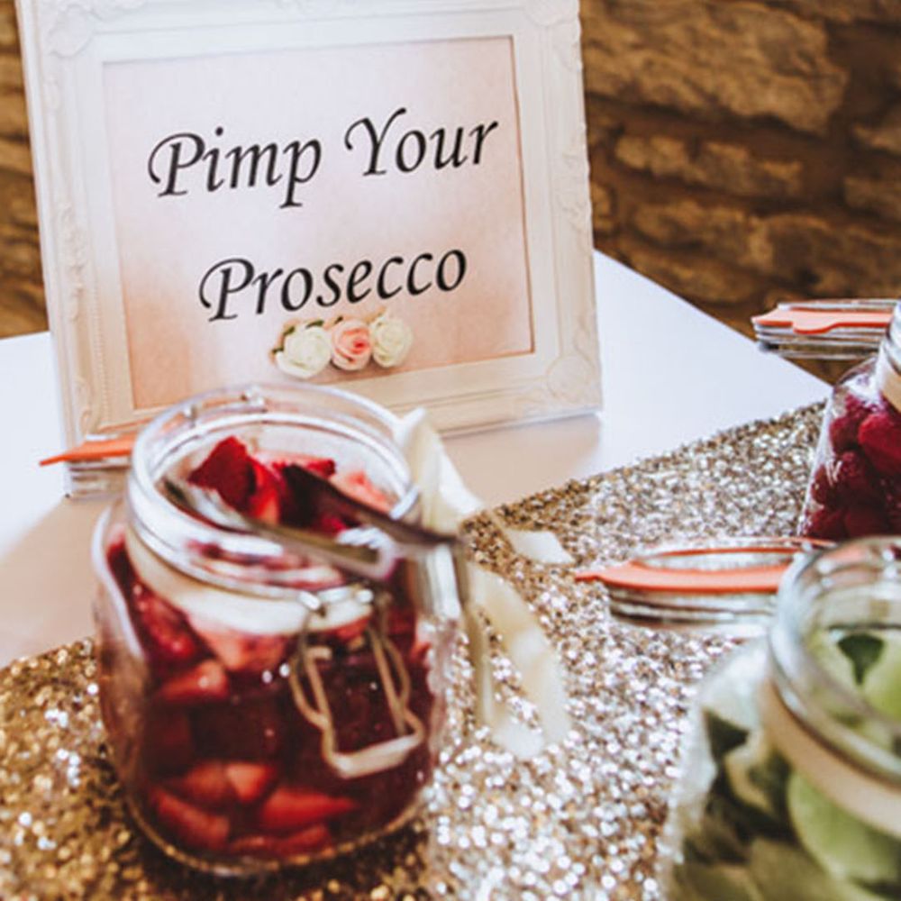 Pimp your Prosecco station with different fruits to add flavours to drinks 