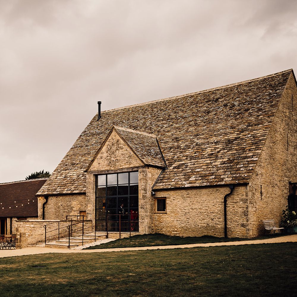 Old Gore Barn wedding venue 