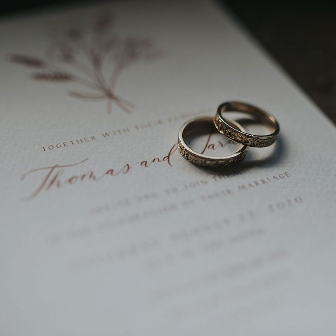wedding stationery and rings for Tuscany elopement 