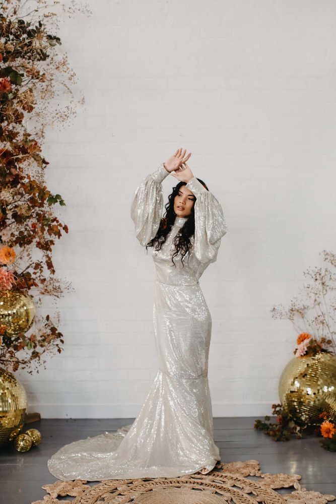 Metallic Wedding Dress Inspiration - Rock My Wedding Metallic Wedding Dress Inspiration - Rock My Wedding