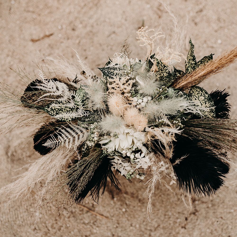 Blush and pampas grass wedding bouquet