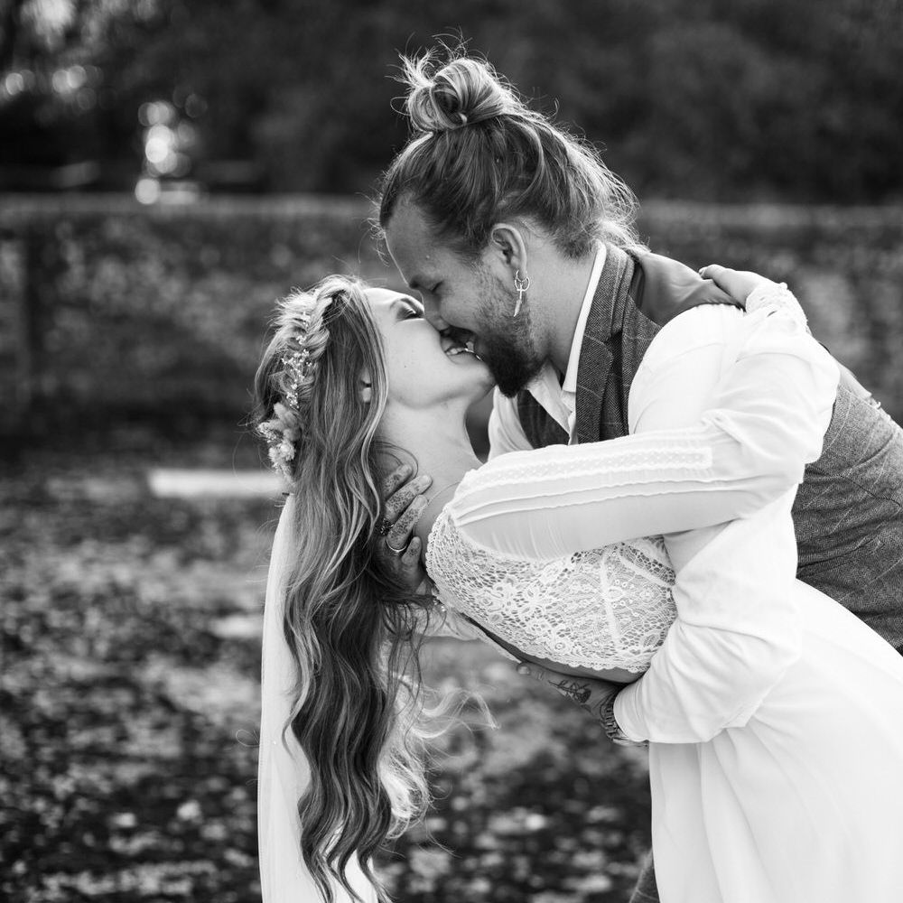 Romantic black and white wedding photography