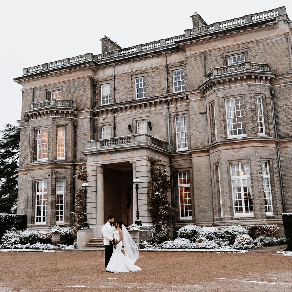 Black tie winter wedding at Hedsor House in Buckinghamshire wedding venue 