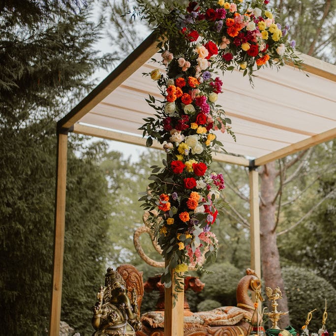 colourful mandal wedding flowers 