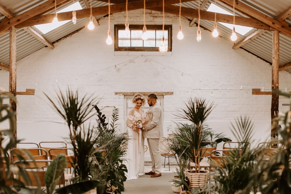 Tropical Wedding Theme Inspiration - Rock My Wedding