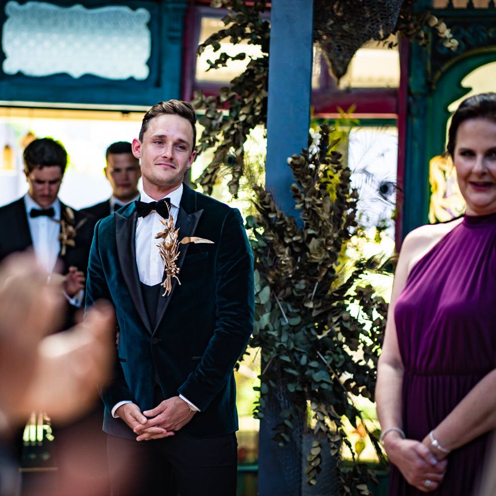 Emotional groom sees bride for the first time
