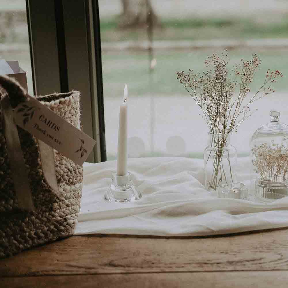 Neutral wedding decor at Pylewell Park wedding