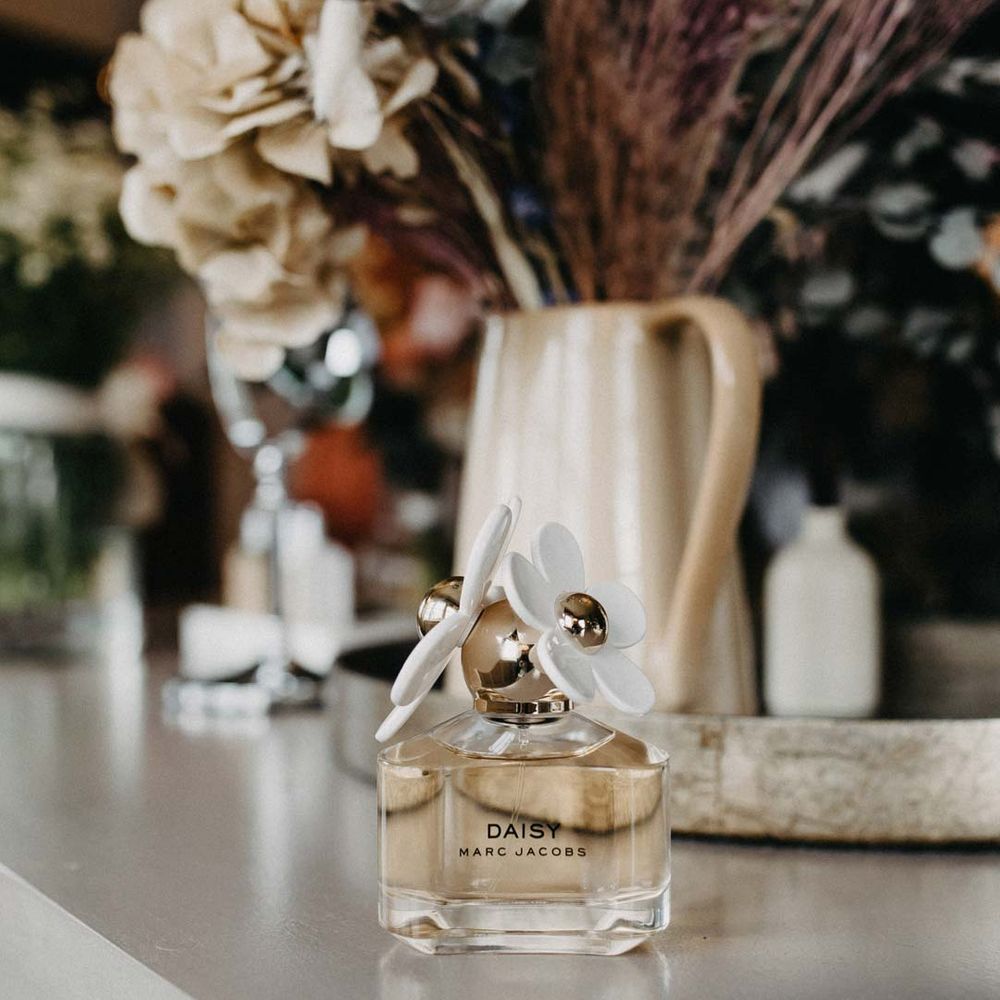 Daisy by Marc Jacobs wedding perfume at Brinsop Court wedding