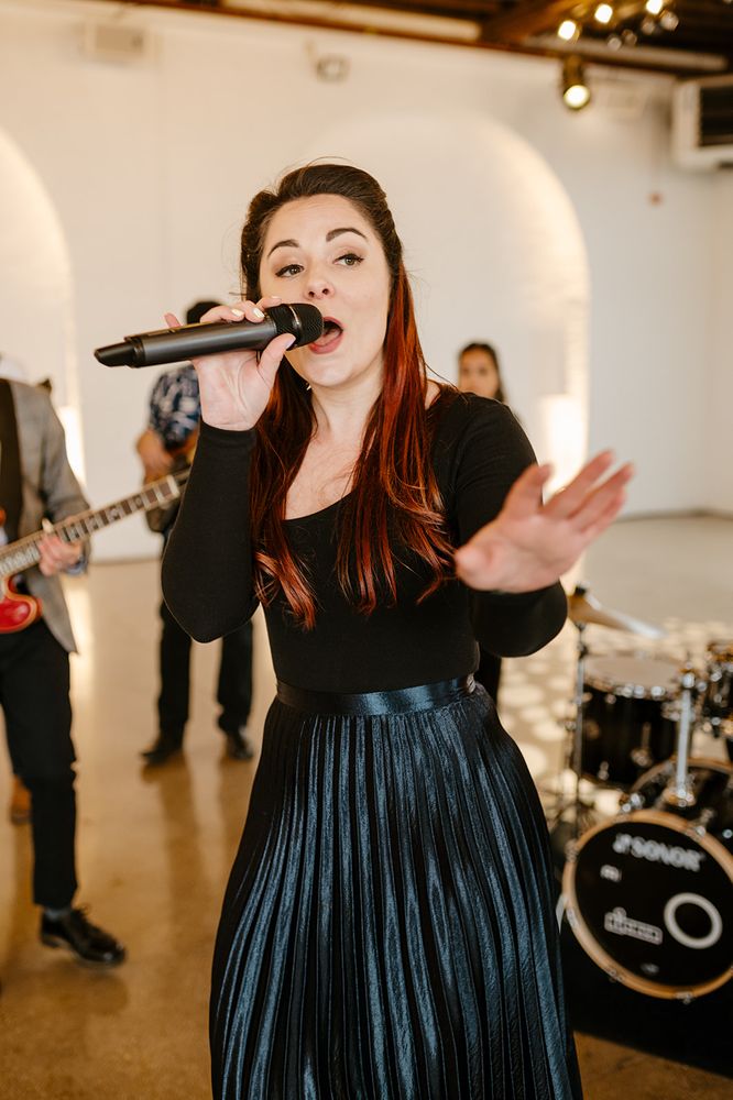 Blue Lion Band | Wedding Entertainment in England