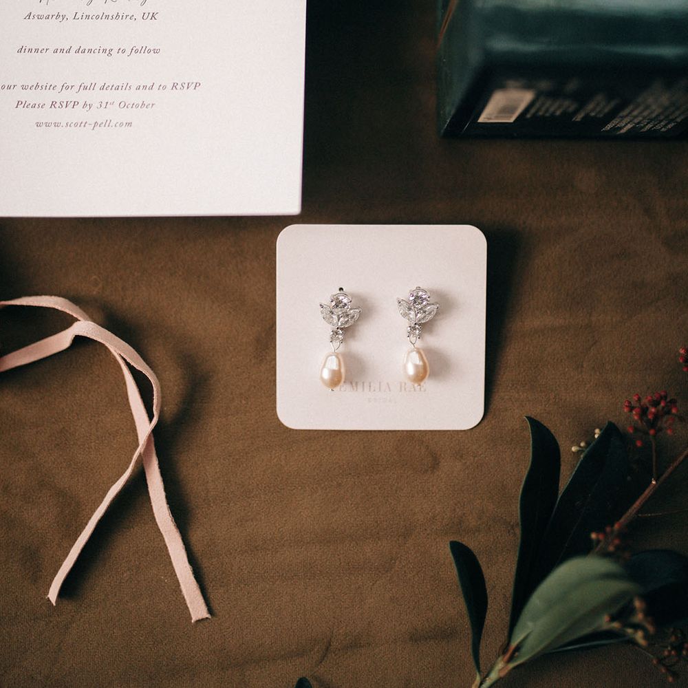 Pearl and diamond wedding earrings 