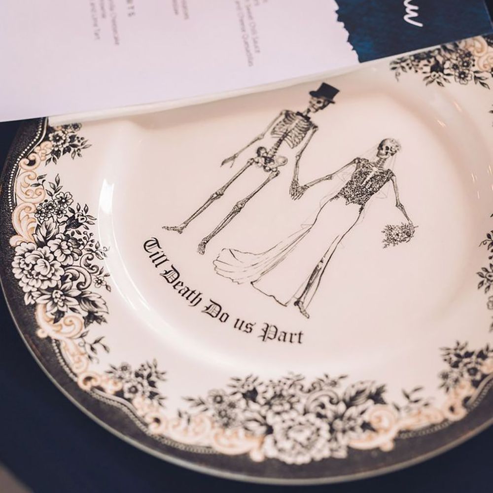 Til death do us part wedding theme with gothic plates and blue wedding tablecloth and napkin 