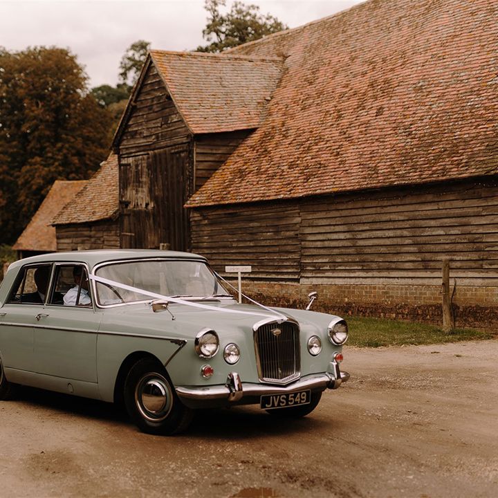Vintage wedding car for rustic wedding
