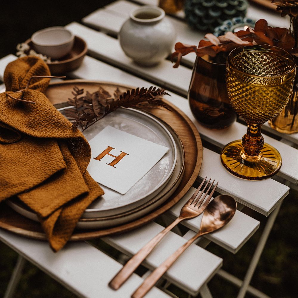 Rustic table setting in outdoor ceremony for Mallorca wedding
