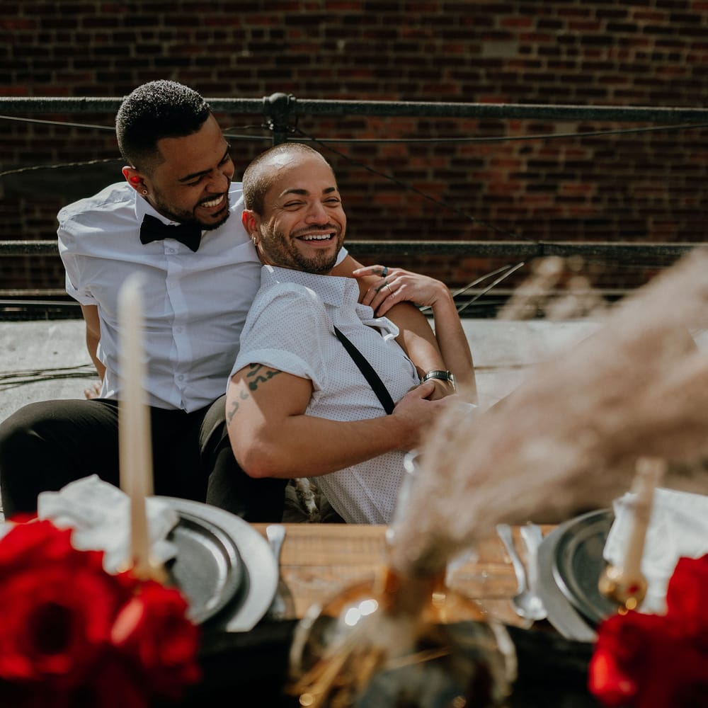 Intimate elopement in New York for grooms