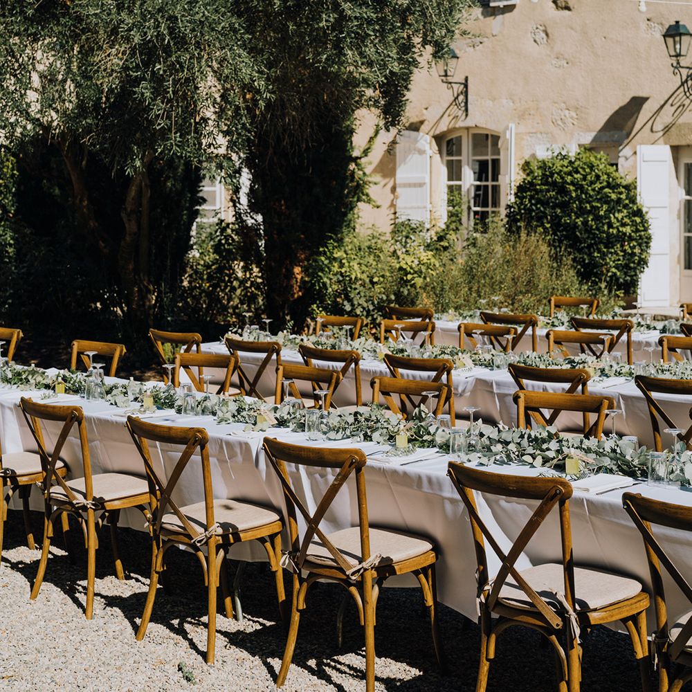 outdoor wedding reception table decorations with foliage table runners 