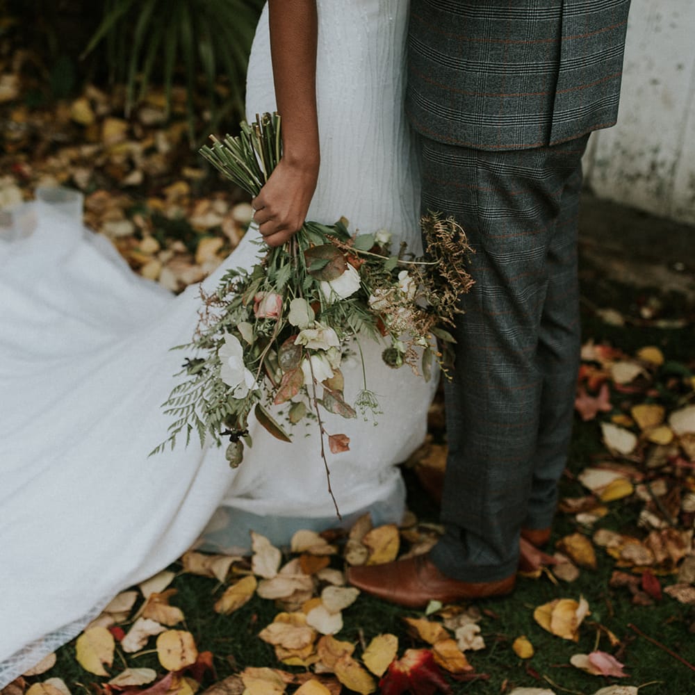 Green autumn wedding bouquet 