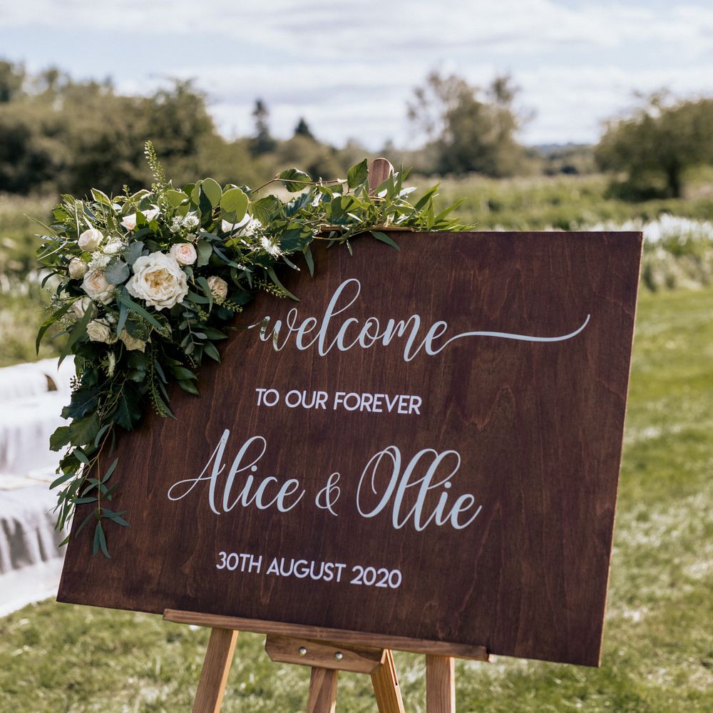 Wooden wedding sign 