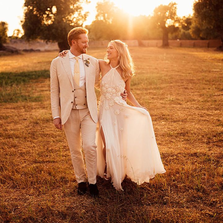 Golden hour couple portrait for the bride and groom at their wedding in Puglia, Italy