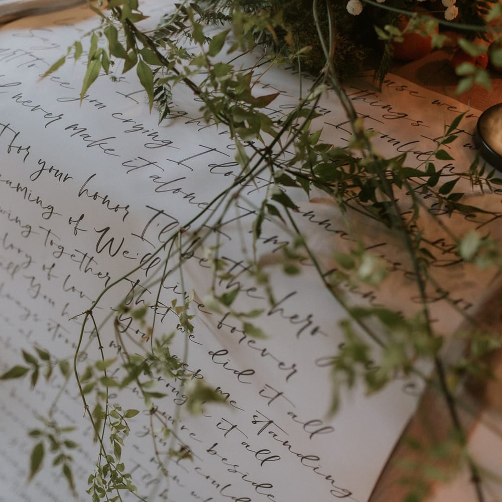 script table runner 