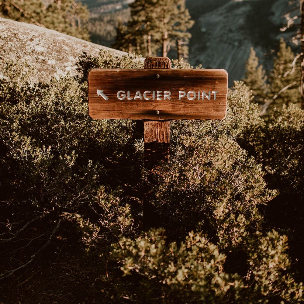 Glacier Point sign 
