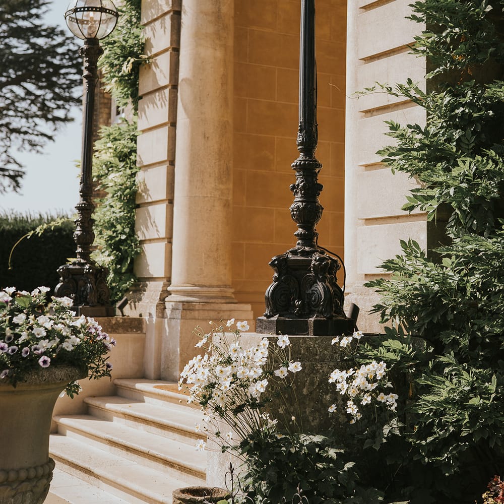 Hedsor House country wedding venue 
