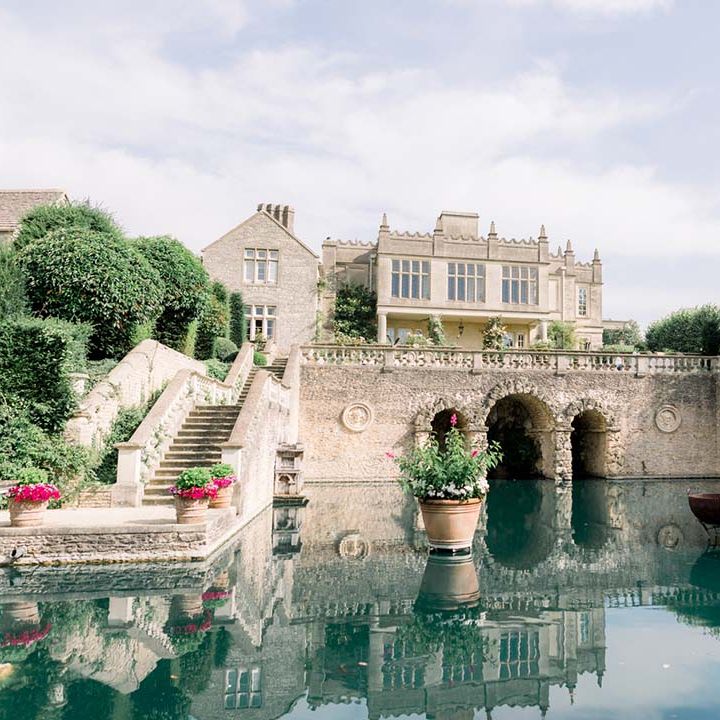 Euridge Manor for outdoor wedding ceremony