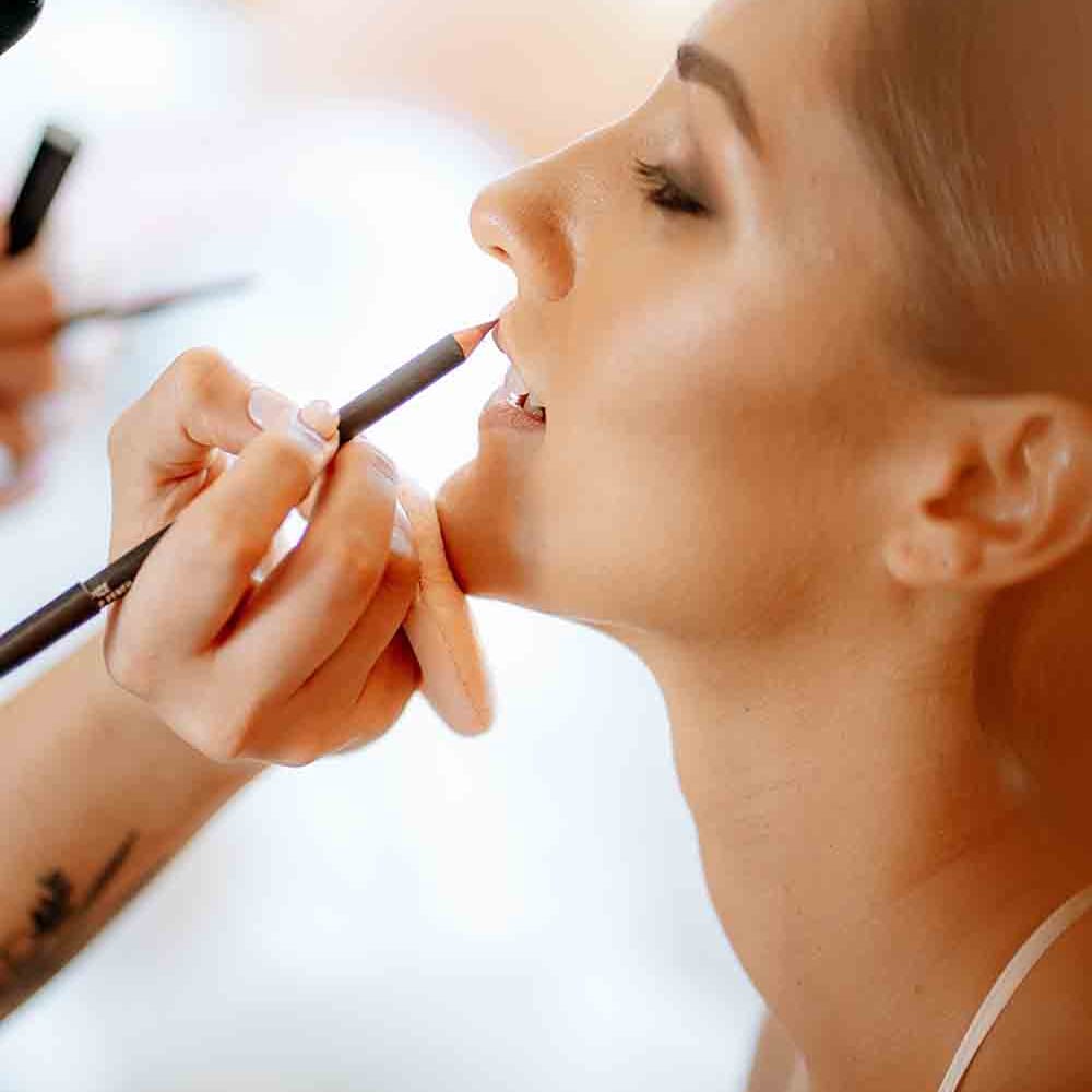 Bridal makeup for destination wedding 