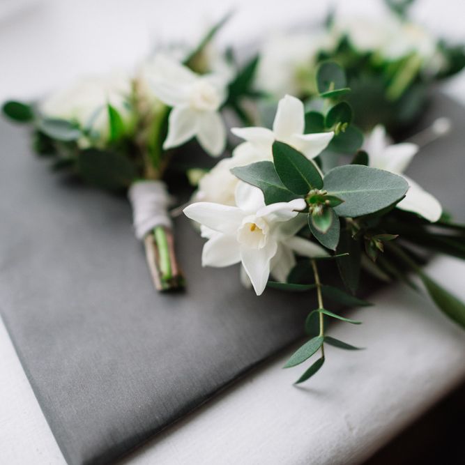 9   Buttonholes