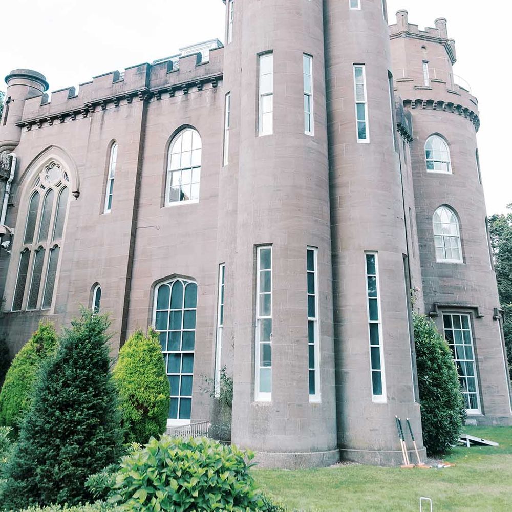 Drumtochty Castle wedding venue in Scotland 