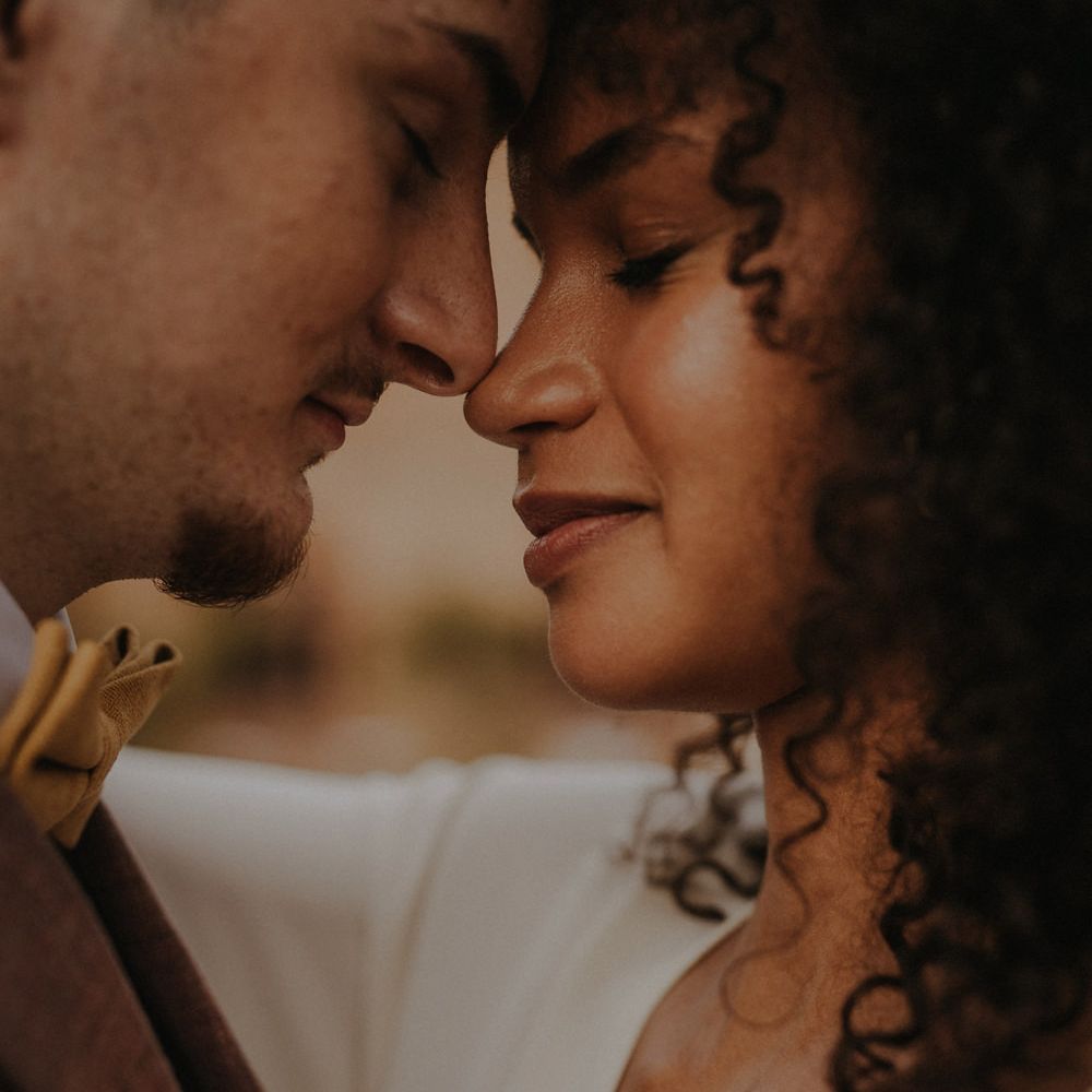 Intimate wedding photography at autumn wedding inspiration 