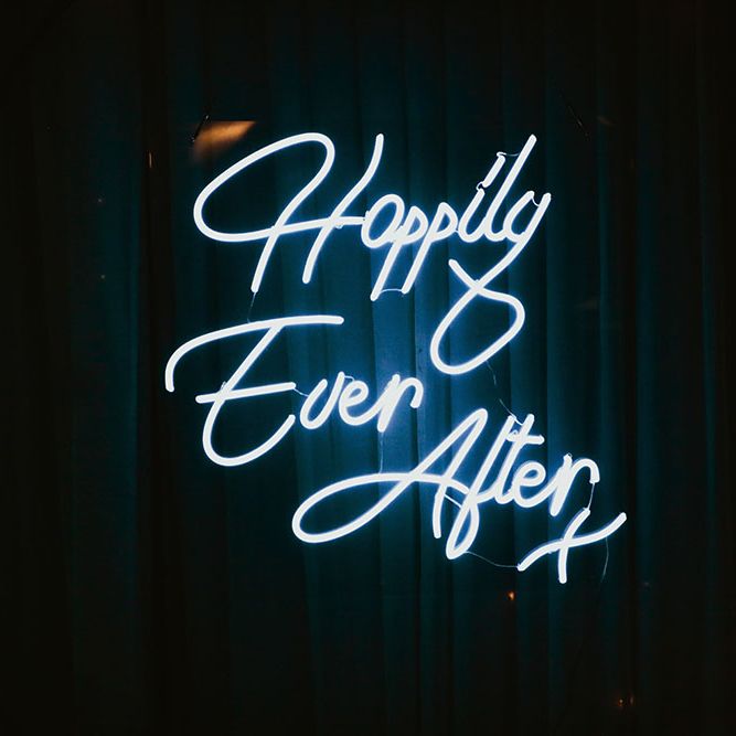 Neon wedding sign reading 'Happily Ever After'
