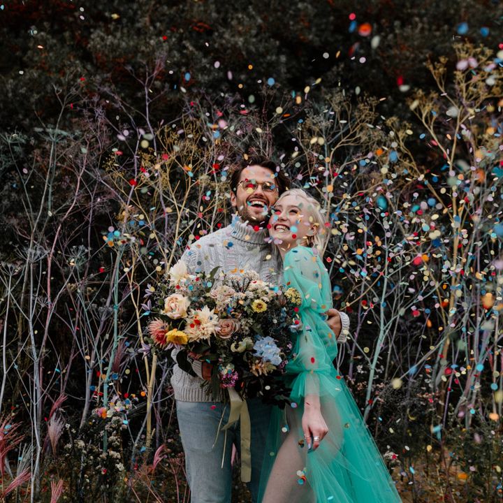 Colourful confetti moment for stylish beach elopement 
