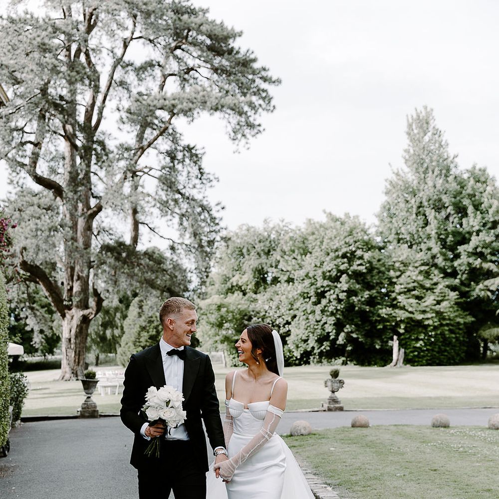 Babington House wedding with chich minimalist monochrome styling including the wedding fashion 