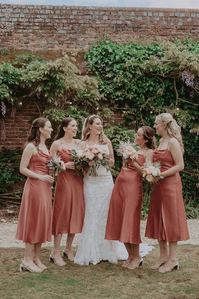 44 Midi Bridesmaid Dresses - Inspiration in Every Colour 44 Midi Bridesmaid Dresses - Inspiration in Every Colour