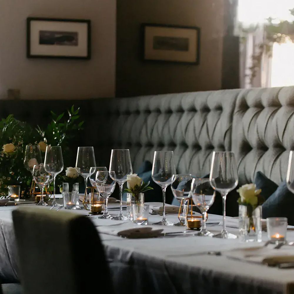 wedding-tablescape-at-the-roseate