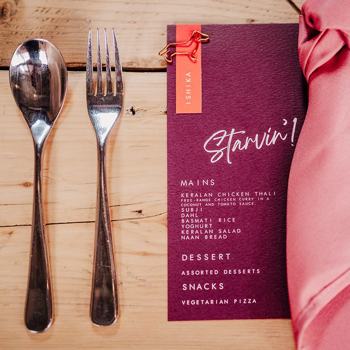 purple-wedding-menu-and-pink-wedding-napkin