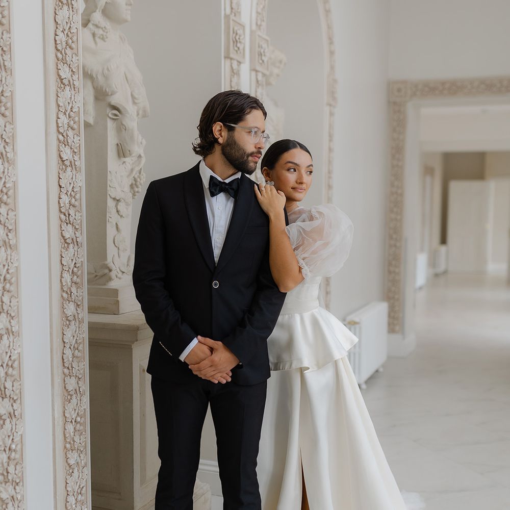 classic-black-tie-wedding-froyle-park-wedding