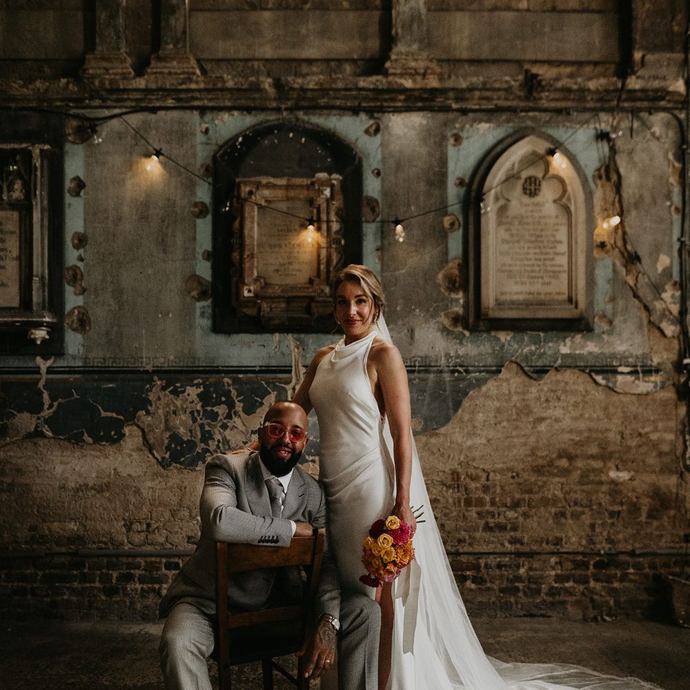 stylish-city-wedding-in-london-with-bride-and-groom-together-for-couple-photos