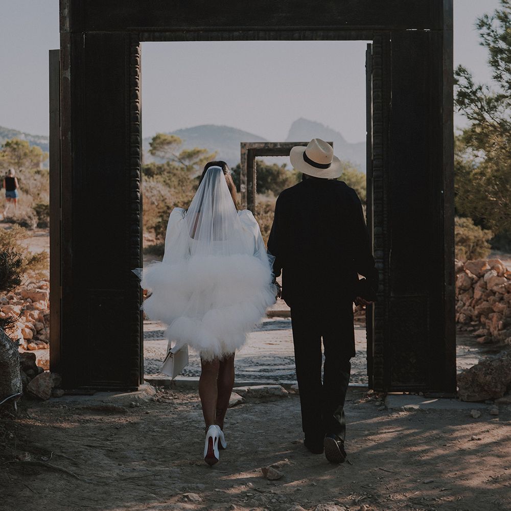 bride-and-groom-at-ibiza-elopment