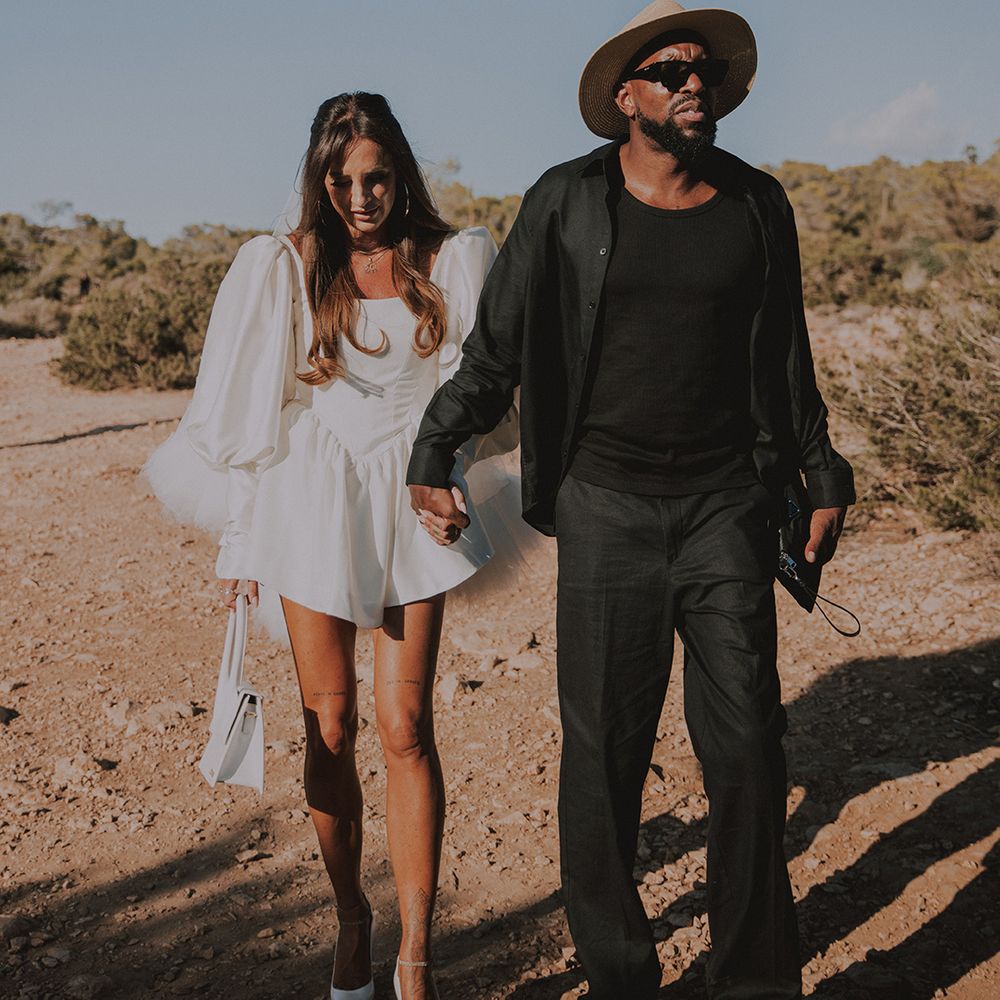 couple-walking-to-ceremony-elopement