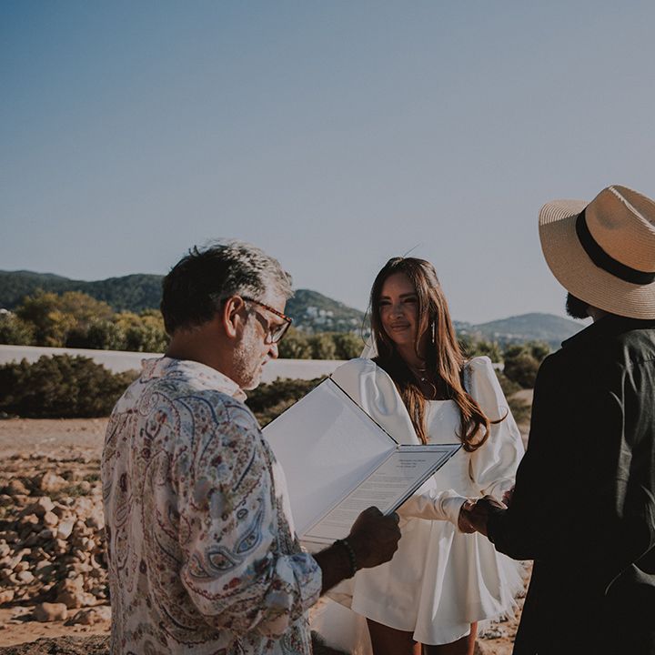 wedding-ceremony-at-elopement-wedding