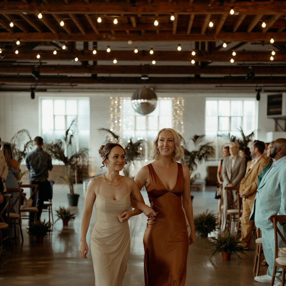 bridesmaids-walking-down-the-aisle