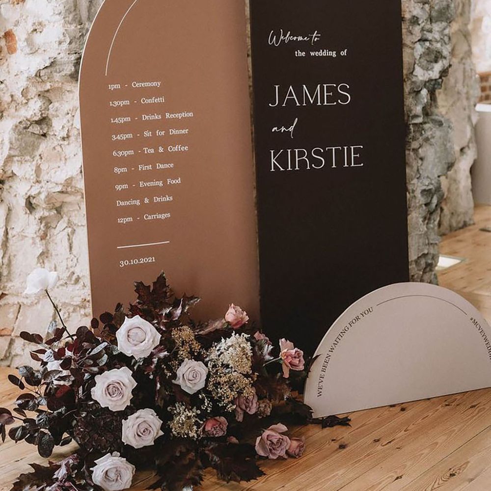 brown and mocha colour palette wedding signs